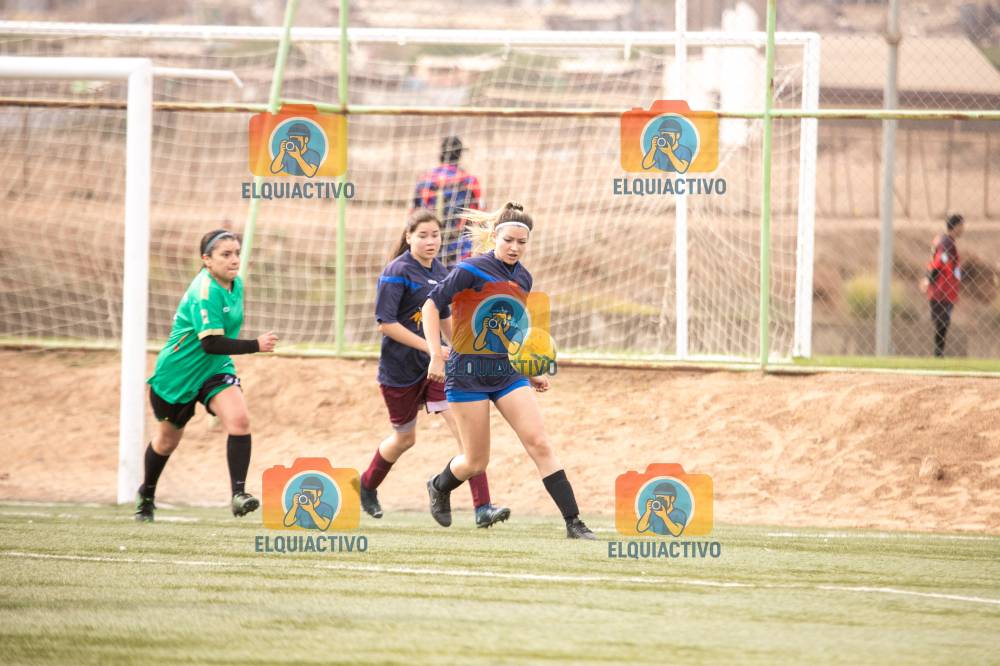 Fotografía del evento Oscar Aldunate Vs Femenina Dominos